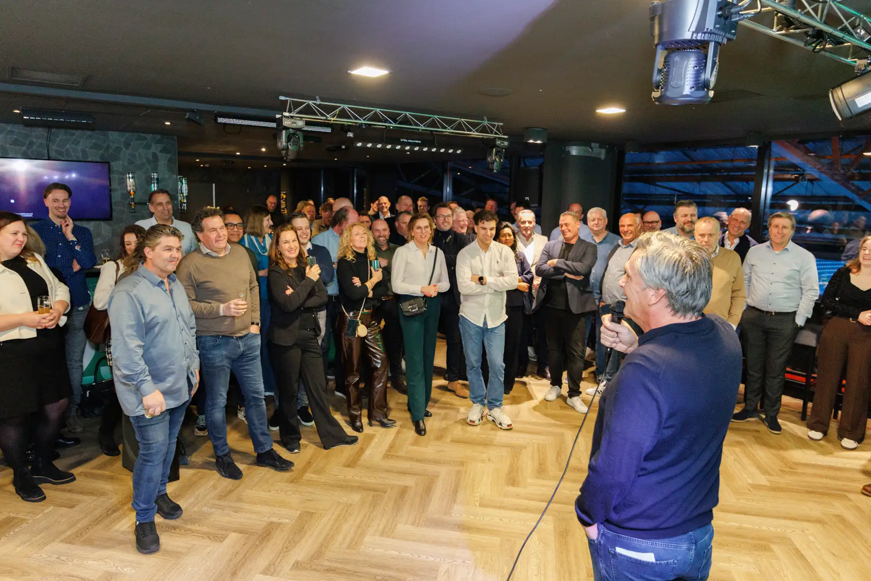 Header Borrel, Bites & Beats voor het Ronald McDonald Huis Den Haag